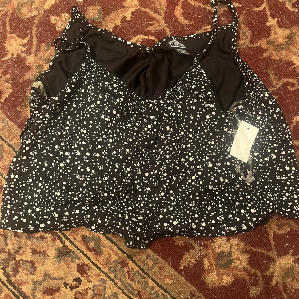 Angie Camisole Tank Top Size Medium